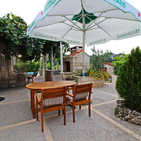 Garden House - Four Bedroom House With Private Pool Σπίτι διακοπών