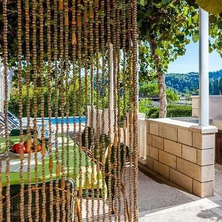 別荘 Garden House - Four Bedroom House With Private Pool