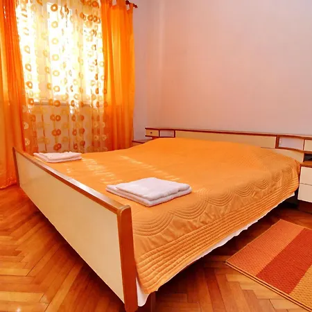 Σπίτι διακοπών Garden House - Four Bedroom House With Private Pool *